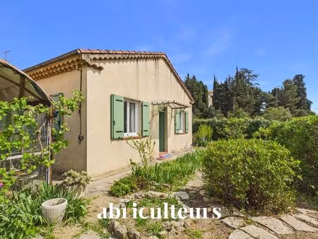 charmante maison de plain-pied de 80 m² habitables - jardin de 522 m² - cannes la bocca