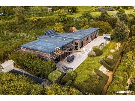 villa 6 pièces 151 m²