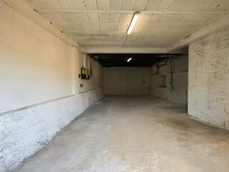 garage   mini entrepot 50 m2 à louer