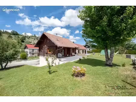 chalet 5 pièces 95 m²