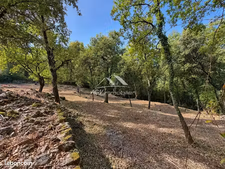 terrain 2495 m² cendras