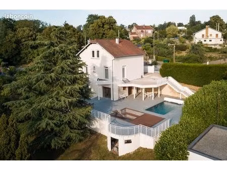 torcols – propriété d’exception sur 2 700 m² | piscine | terrasse 200 m² | sans vis-à-vis