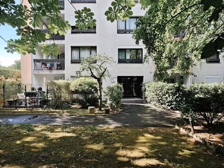 appartement 5 pièces 94 m²