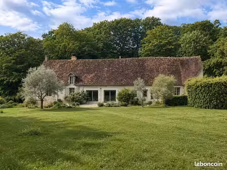 longère 8 pièces 255 m²