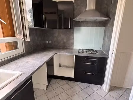 à louer – appartement t3 de 57 m² avec box et cave – ablon-sur-seine (94480