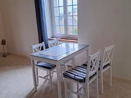 bel appartement t2 meublé