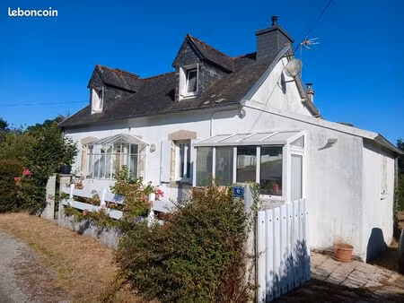 maison à la campagne