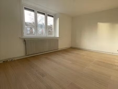 maison meublée 45m2 1 chambre avec garage