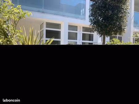 local commercial 48 m²