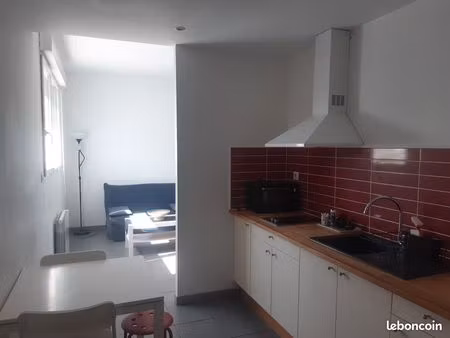 meublé de 30m²  proche gare de royan