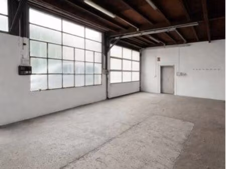 garage 300 m2