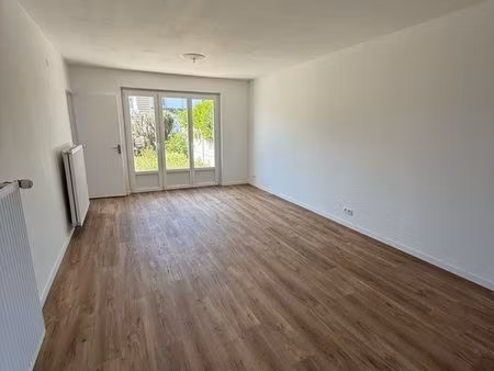 location maison rénovée 85m² avec jardin et garage – cambrai (martin martine)