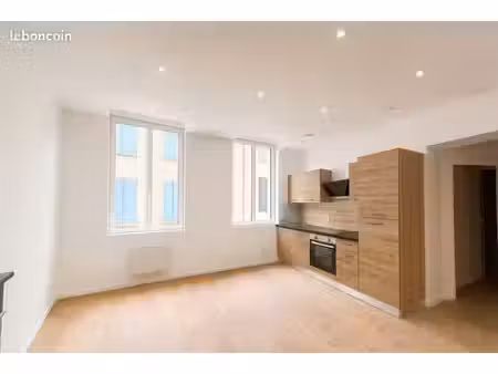 appartement 3 pièces 50 m²