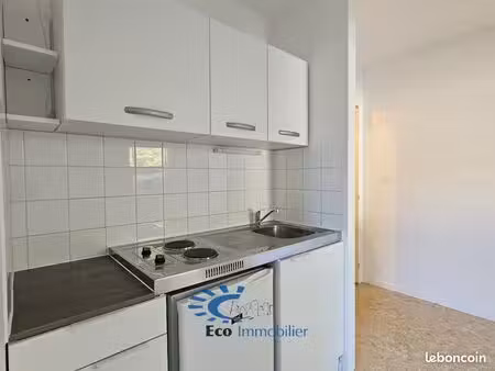 studio 1 pièce 22 m²