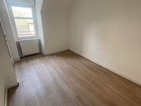 appartement t2 rénové de 25m² – proche gare et commerces – plancoët