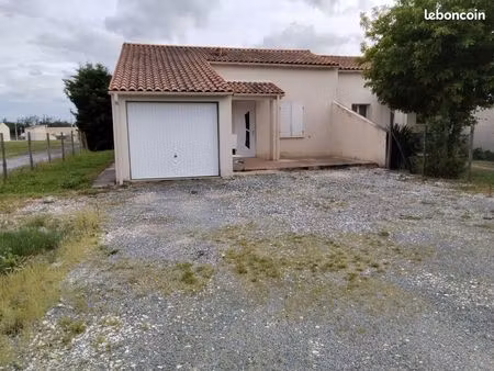 maison 2 chambres  garage  jardin