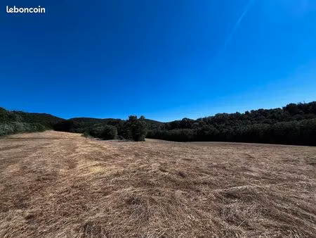 terrain a batir de 942 m²