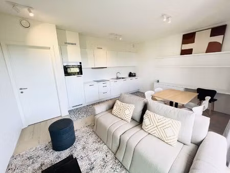 studio à louer à boulevard du triomphe 211 auderghem (vbe43408)