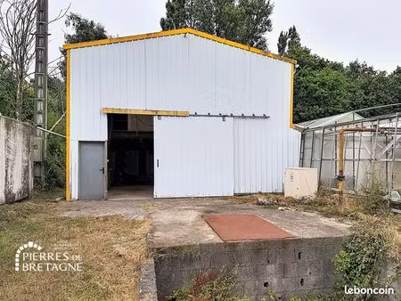 immeuble 160 m² guilers