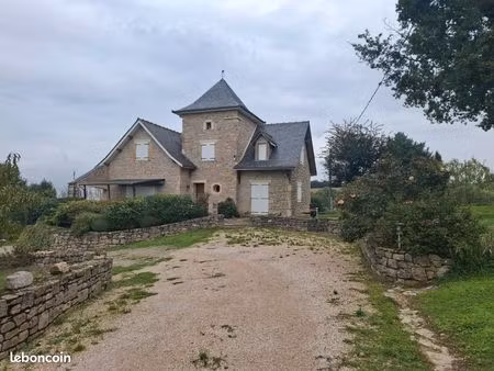 maison en pierres