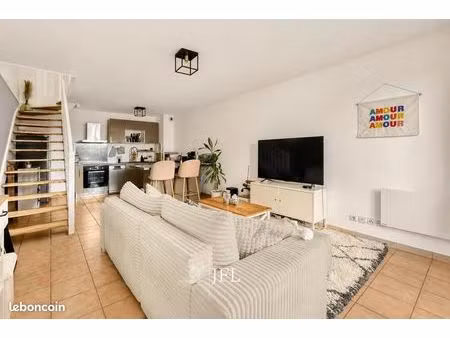 maison 2 pièces 49 m²