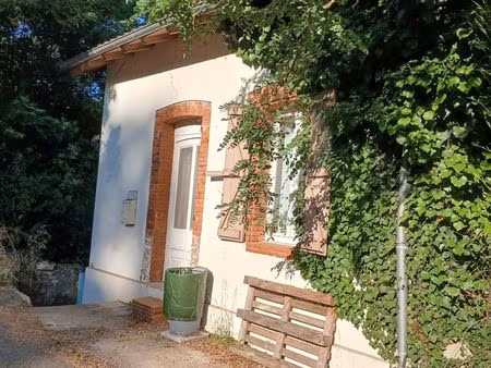 maison 90 m2 à rafraichir avec jardin