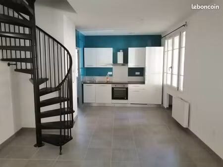 a saisir loue f3 à ceret