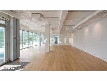 bureaux 220 m²