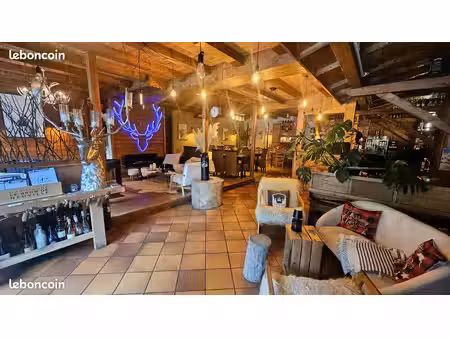 restaurant 149 m² – licence iv – fort potentiel – station de ski - la giettaz