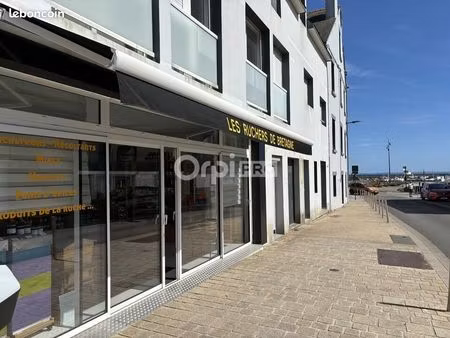 local commercial 105 m²