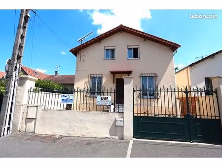 maison 5 pièces 100 m²