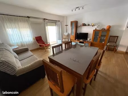 à vendre – appartement rénové à cullera province de valence  espagne