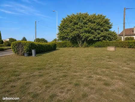 vends terrain viabilisé fenouillet