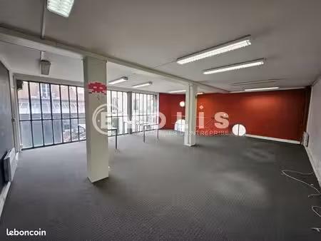bureaux 135 m²