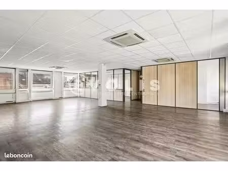 bureaux 1 342 m²