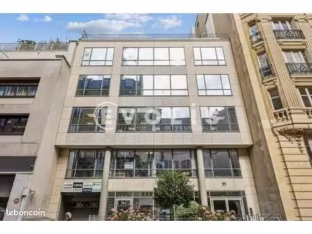 bureaux 262 m²