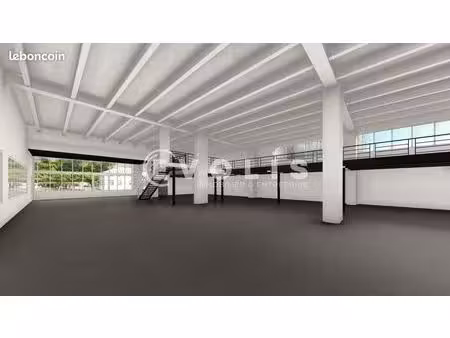 bureaux 1 800 m²