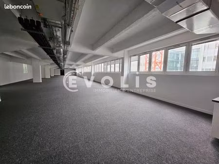 bureaux 514 m²