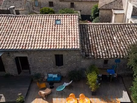 mas de caractère avec piscine et maison indépendante – proche sommières