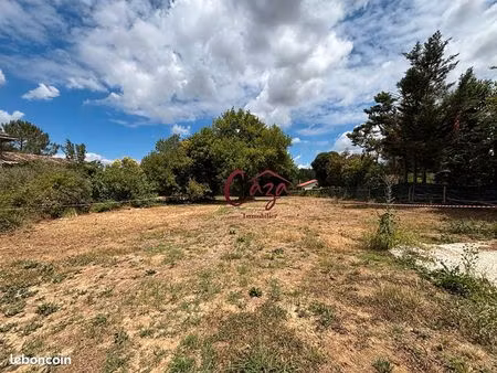 terrain 721 m² camarsac