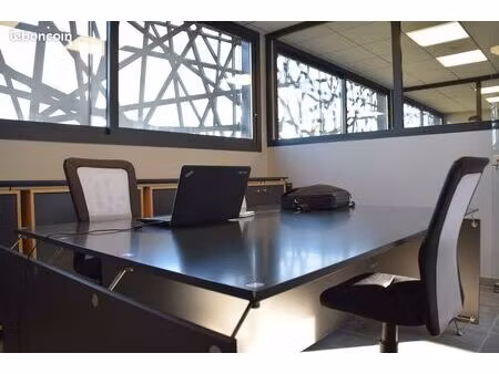 bureau de 12 m2 à calvisson 30420