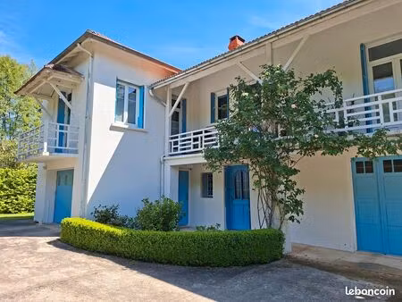maison - 6 pièces - 185m²