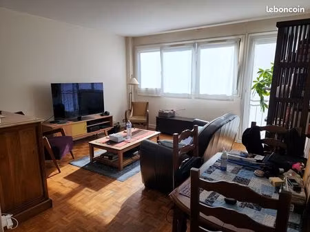 appartement 4 pièces 70 m²