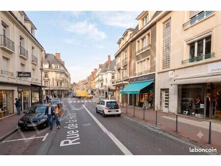 boutique 48 m² evreux