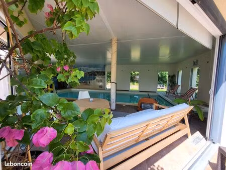 propriété 7 pièces 285 m²
