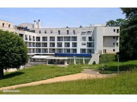 appartement 1 pièce 18 m²