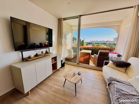 studio meublé 22 m² – le grau-du-roi (boucanet)