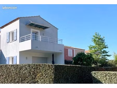 maison de 2 chambres avec piscine