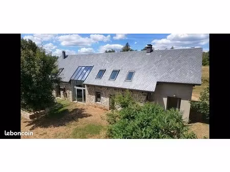 longère 5 pièces 170 m²