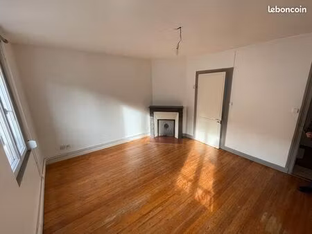 appartement 3 pieces de 53m² barentin centre